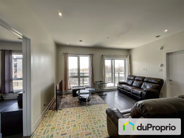 204-3630, rue Roland-Marquette, Longueuil (St-Hubert) à vendre