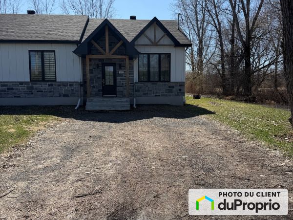 184 43e Avenue, Ste-Barbe for sale