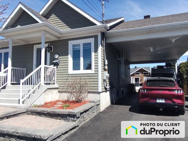 1500 rue de la Pierre-de-Lune, Drummondville (Drummondville) for sale