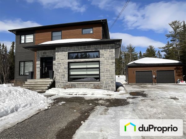 3968 rue des Cumulus, Jonquière (Lac-Kénogami) for sale