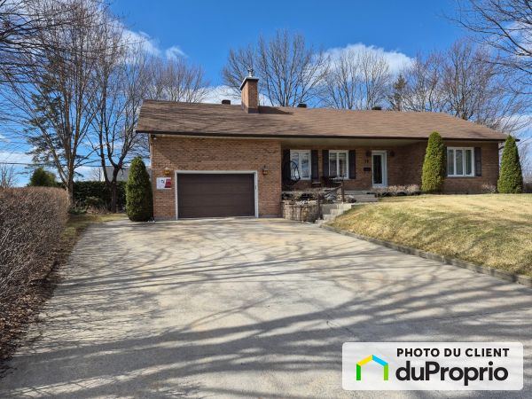58 boulevard l'Assomption Ouest, St-Charles-Borromée for sale