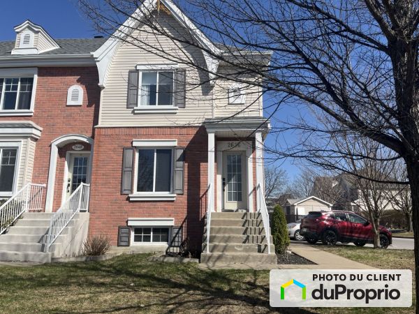 2646, croissant des Grives, Mascouche à vendre