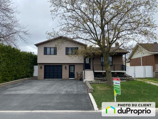 138, 7e avenue, St-Constant à vendre