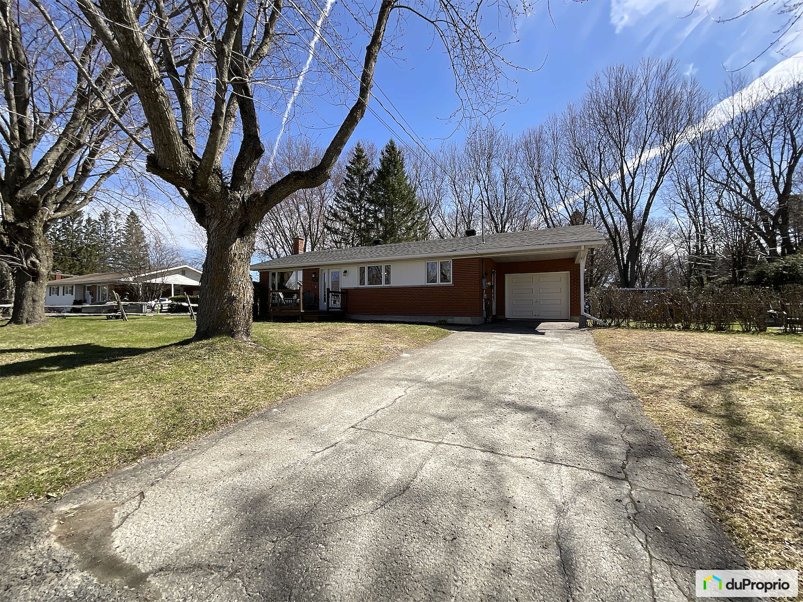 1013 Avenue Des Cascades — photo 3