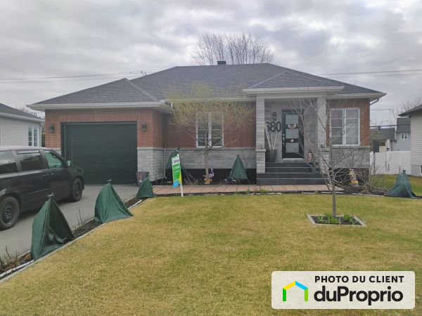 680 rue Monique-Dupont, Trois-Rivières (St-Louis-De-France) for sale