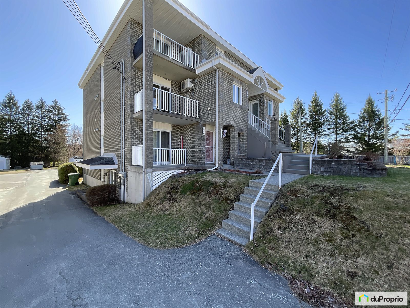 648 Rue Alexandre Mignault — photo 2