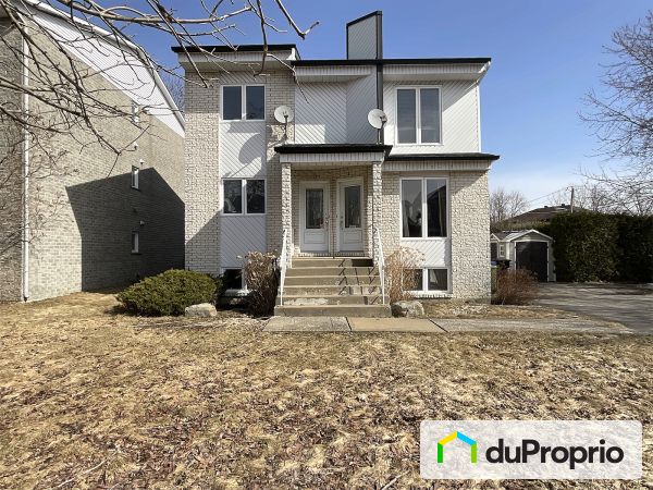 1,1a,1b, rue Ouellette, St-Constant for sale