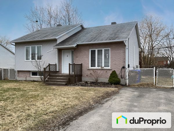 Stationnement - 92, Carré des Lilas, Rougemont à vendre