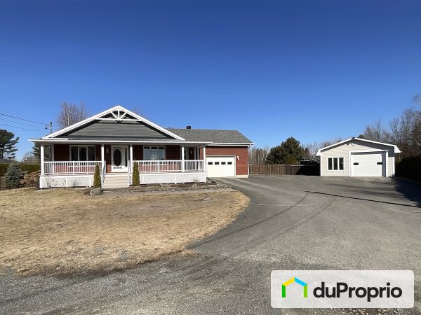 24 rue Corine, Victoriaville for sale