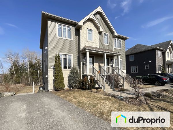 1140, av Antoine-É-Brunelle, Plessisville à vendre