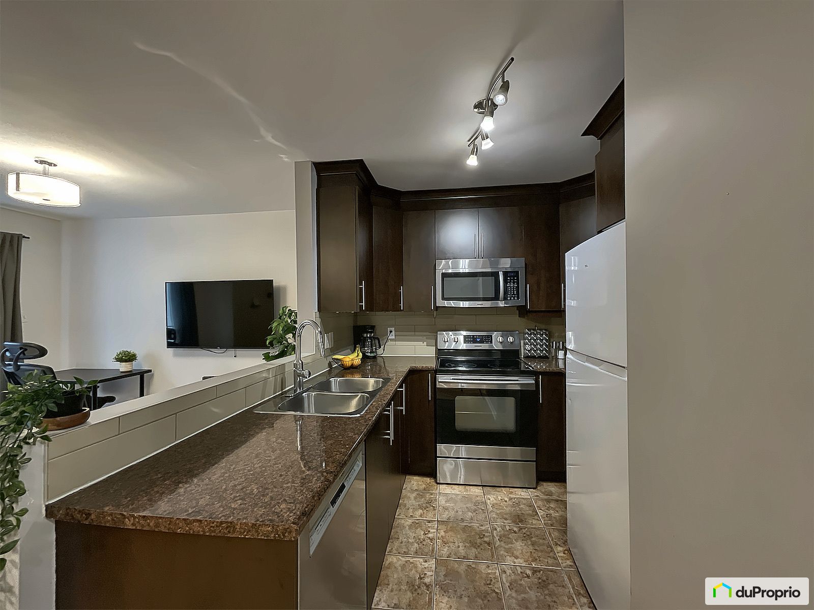 6434 Rue Claudel — photo 2