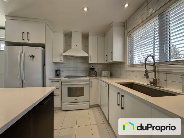 4610 avenue Gobert, Les Saules for sale