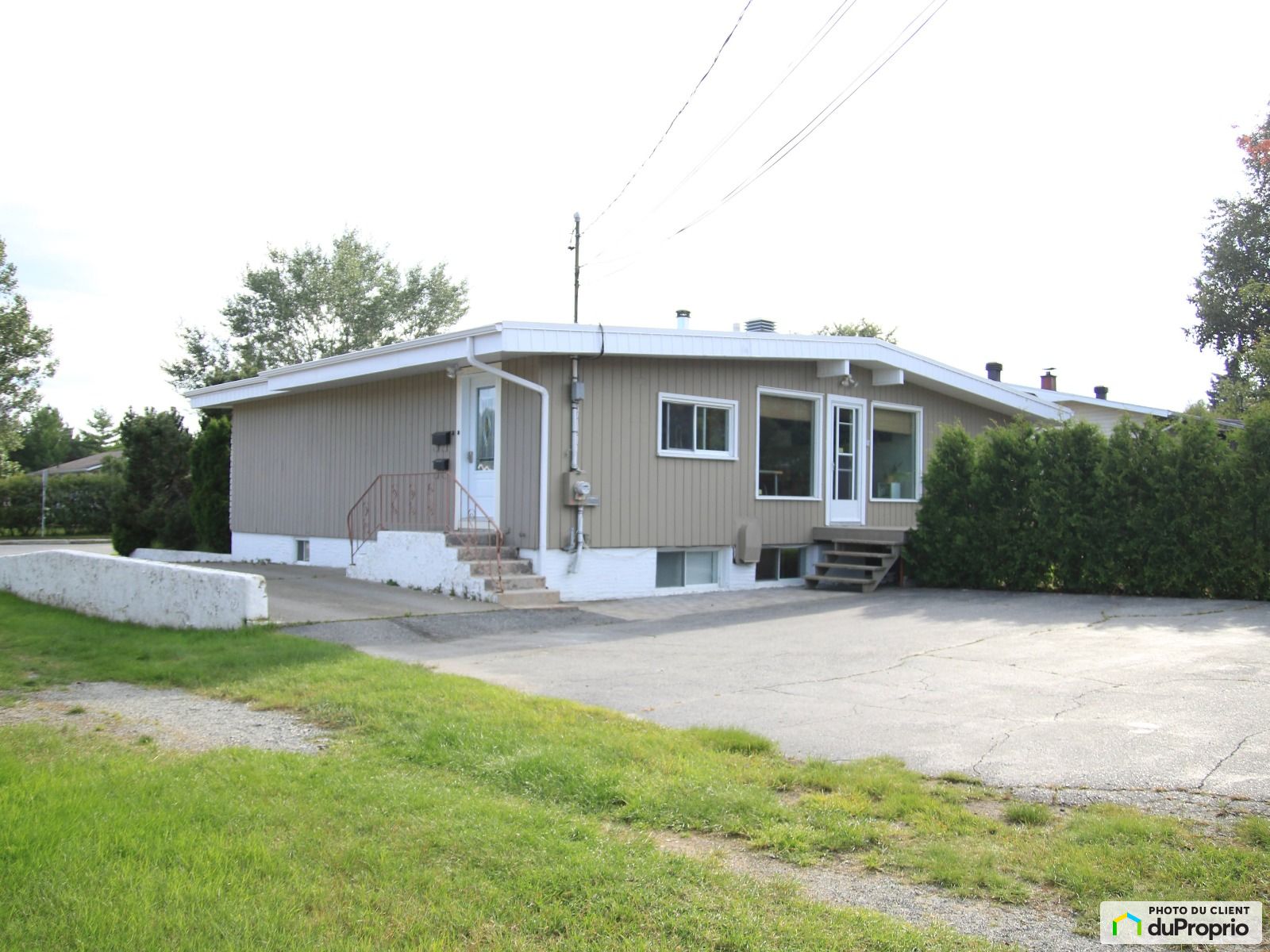 389 6E Rue — photo 2