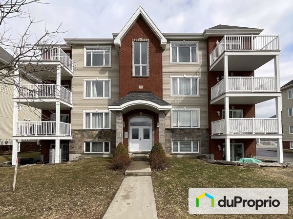 8-65 rue Lautrec, Chateauguay for sale