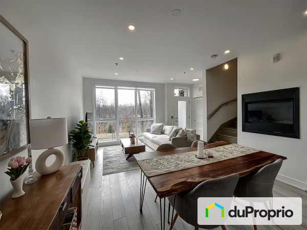 Salon - 2640, place des Tilleuls, St-Bruno-De-Montarville à vendre