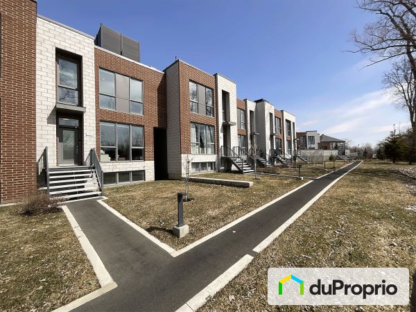 Porche - 2640, place des Tilleuls, St-Bruno-De-Montarville à vendre