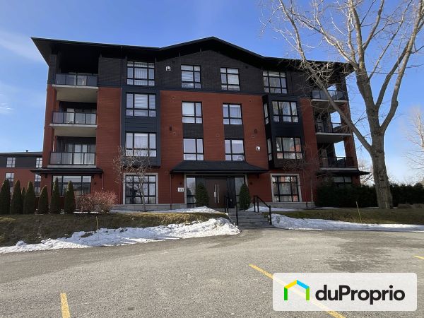 102-175 rue de Langloiserie, Rosemère for sale