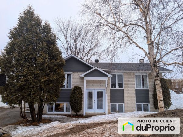 1399, rue Adam, Chicoutimi (Chicoutimi-Nord) à vendre