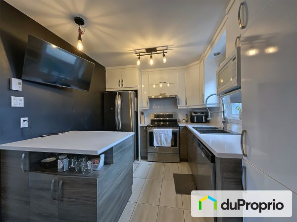 3-1410, boulevard du Bord-de-l'Eau, Salaberry-De-Valleyfield à vendre