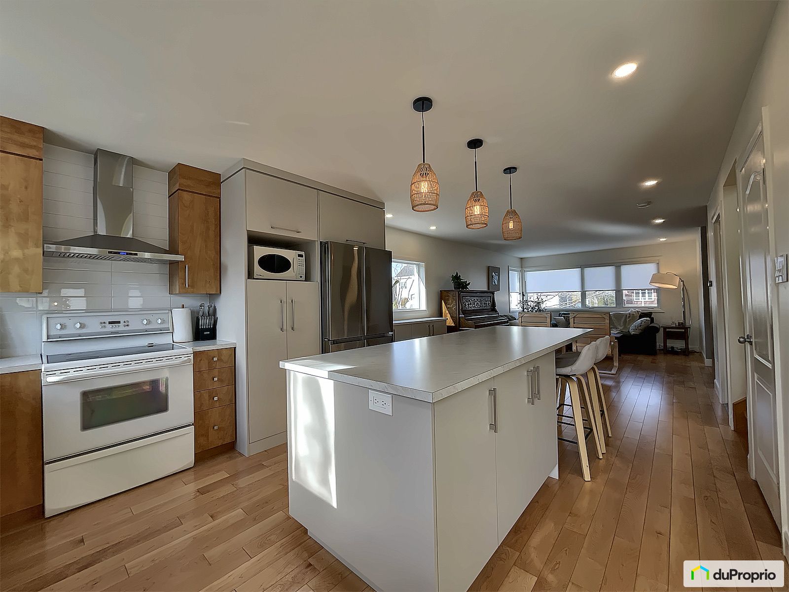 561 Rue De Coubertin — photo 2