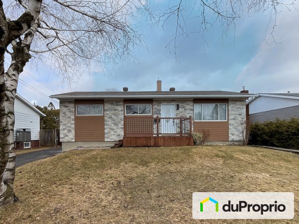 5700 avenue Iberville, Longueuil (St-Hubert) for sale