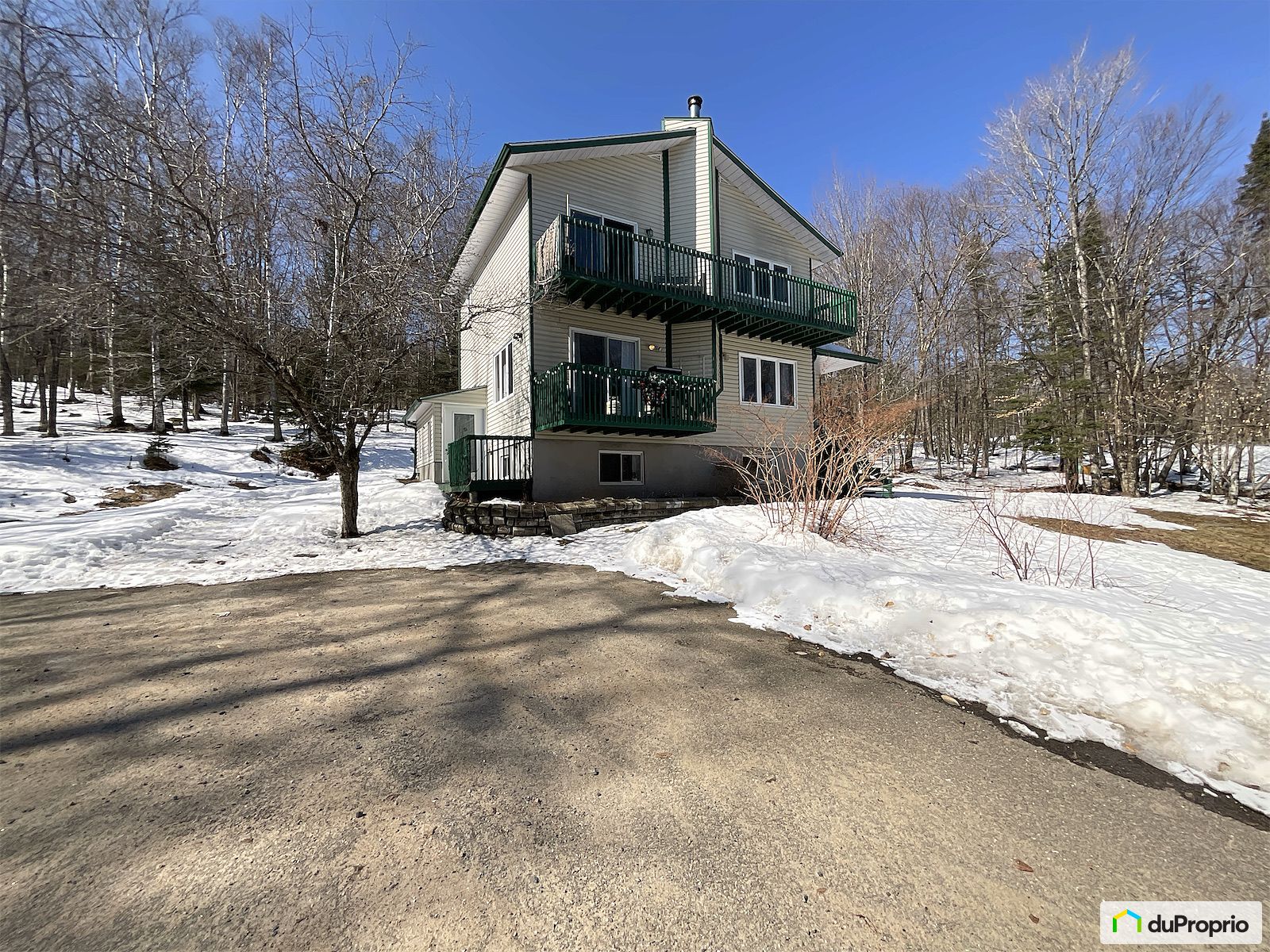 412 Chemin Du Lac Mercier — photo 1