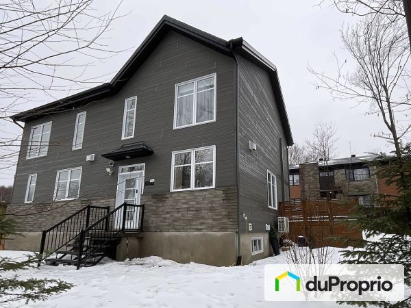 371, rue de Sherwood, Charlesbourg (ND-Des-Laurentides) à vendre