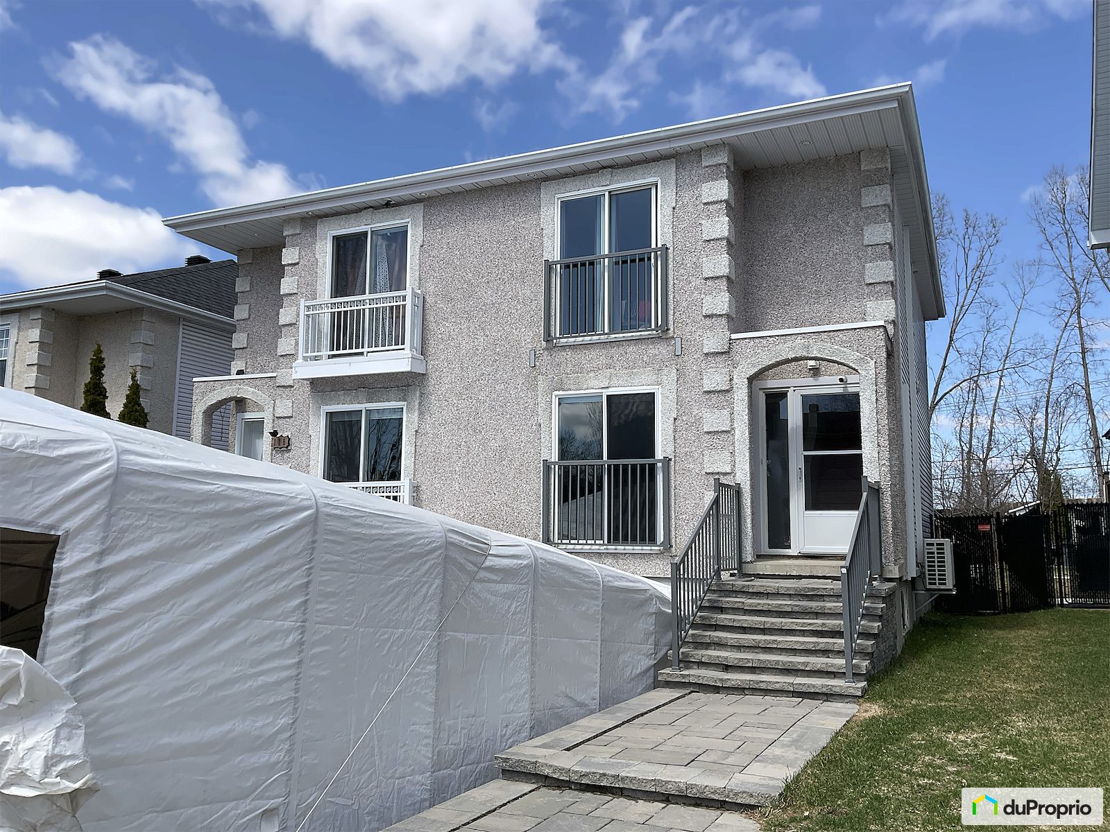 120 Rue Laguerrier — photo 1