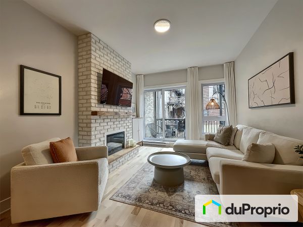 Living Room - 102-8120 avenue de Châteaubriand, Villeray / St-Michel / Parc-Extension for sale