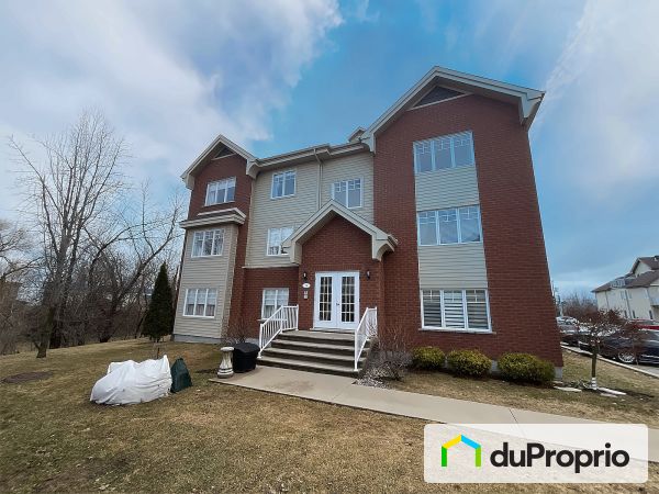 2-14 Rue Omer-Lecompte, Coteau-Du-Lac for sale