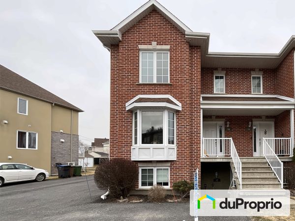 94, Rue des Échevins, St-Jean-sur-Richelieu (St-Luc) à vendre