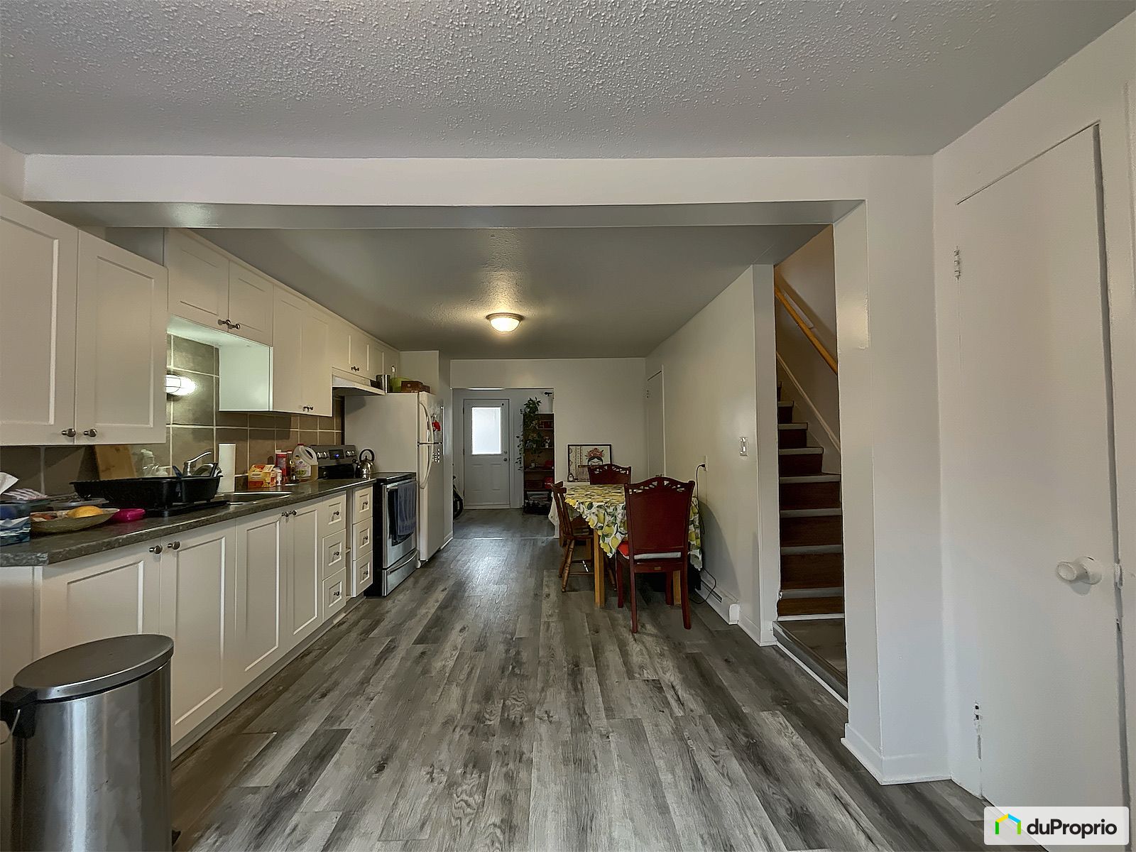 81 83 85 Rue Garneau — photo 2