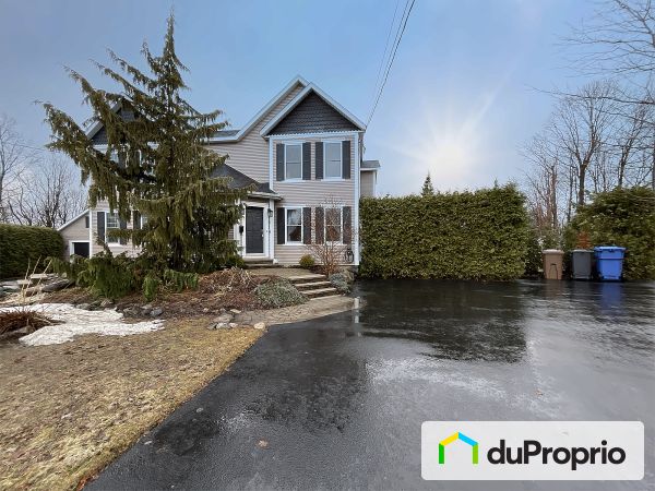 514 rue du Rubis, Granby for sale