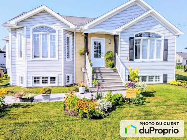 8, avenue du Héron, L'Islet à vendre