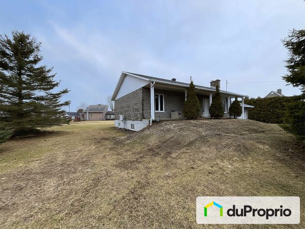 38 rue Carmen, Granby for sale