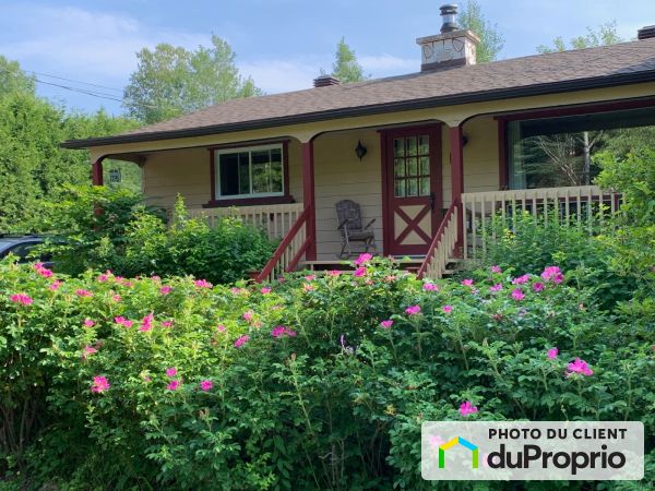 1195 chemin Étienne, Ste-Lucie-Des-Laurentides for sale