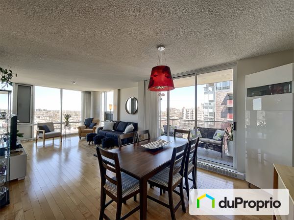706-4720 rue Jean-Talon E, Saint-Léonard for sale