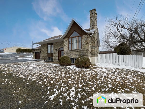 3736 rue Laval, Lac-Mégantic for sale