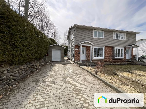 760, rue Caroline, Sherbrooke (Fleurimont) à vendre