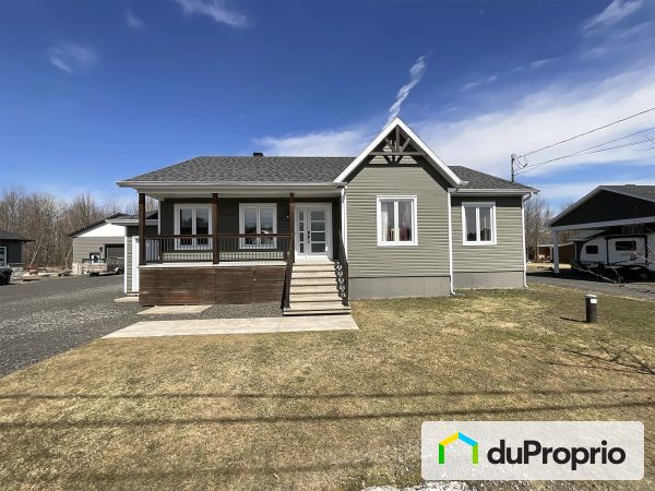 205 rue Charest, St-Janvier-De-Joly for sale