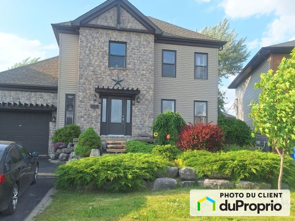 359, croissant de l'Émeraude, St-Lin-Laurentides à vendre