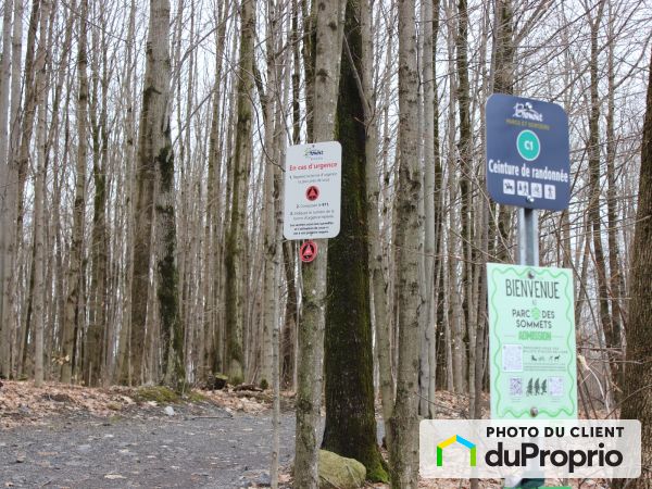 75, rue Dunn, Bromont à vendre