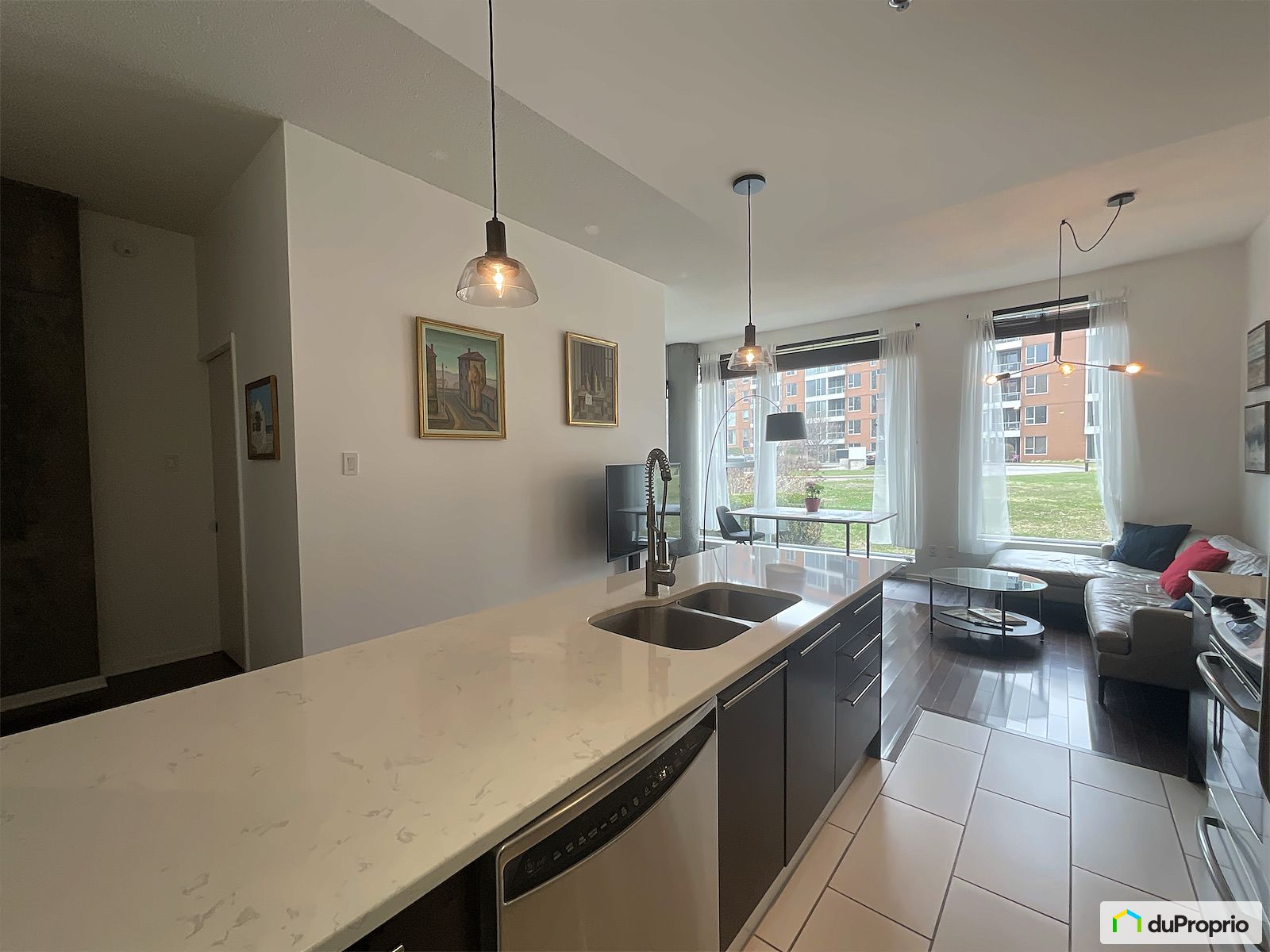 103 220 Chemin Du Golf — photo 2
