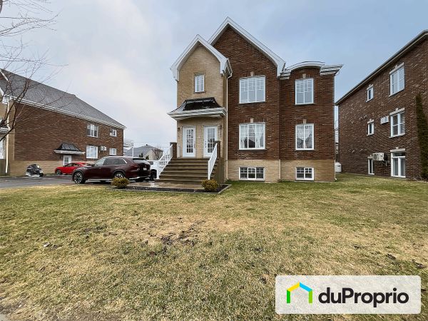 347, rue des Colibris, St-Jean-sur-Richelieu (St-Luc) à vendre