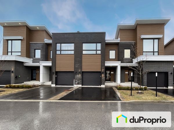 112, rue Williams, Ste-Julie à vendre