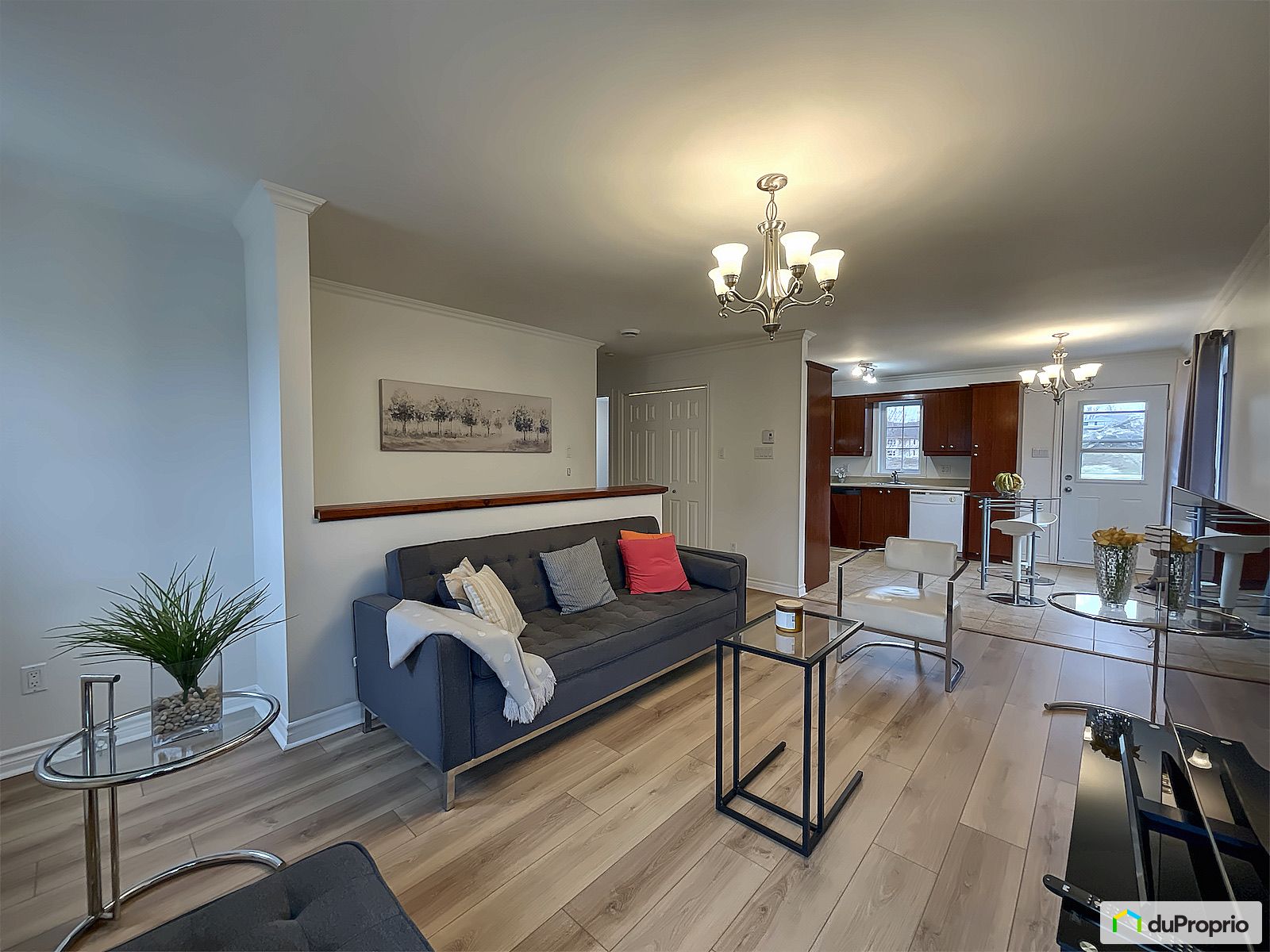 342 Rue Woodbine — photo 1