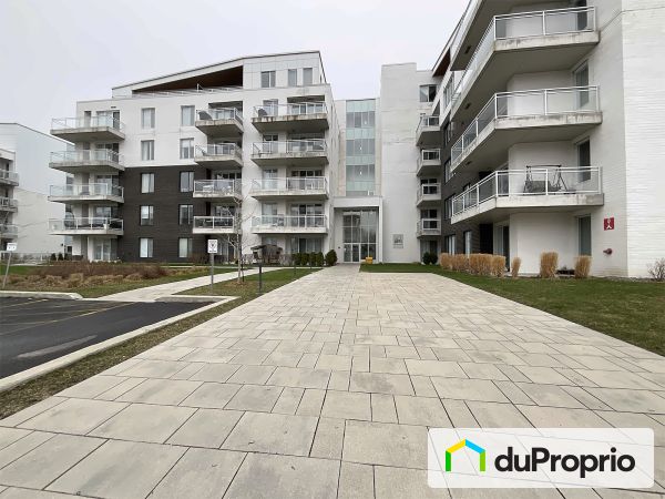 407-2530 rue Maurice-Savoie, Longueuil (Vieux-Longueuil) for sale