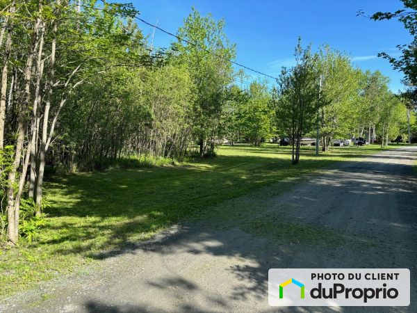  2e Rue de la Baie-Des-Sables, Stratford for sale