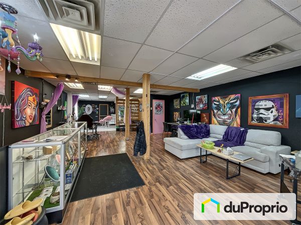 73-83 rue Saint-Antoine sud, Granby for sale