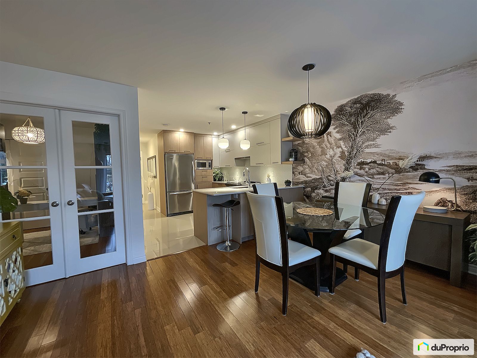 104 299 Boulevard Des Cepages — photo 1